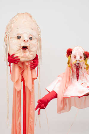 Annemarie Arzberger, „Das Medium Unikum lxi“ (Detail), 2024